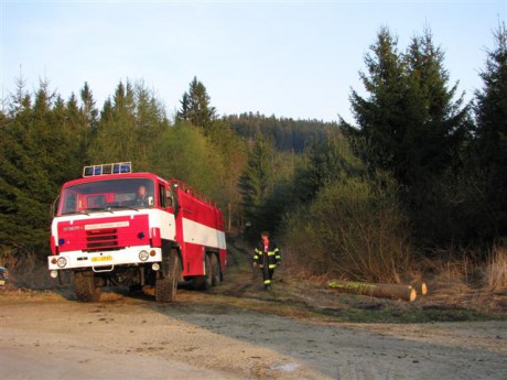 20090414-požár lesa Vysoký Kámen_11 (Small).JPG